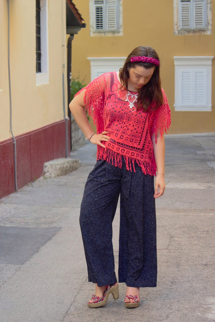 crochet-wide-leg-trousers