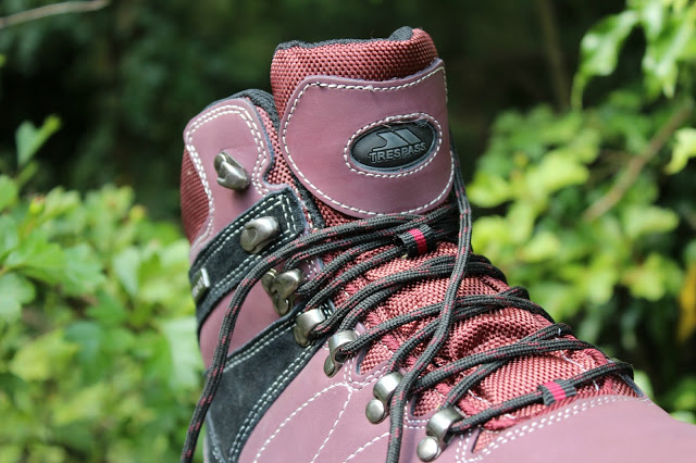 best-walking-boots