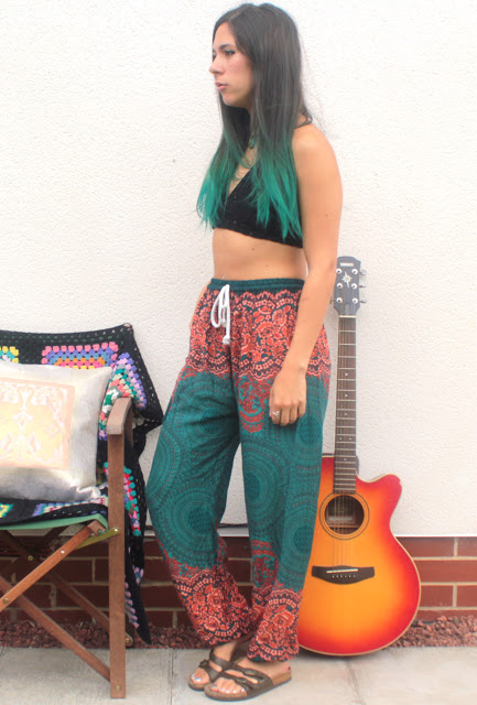 hippy-harems-adorned