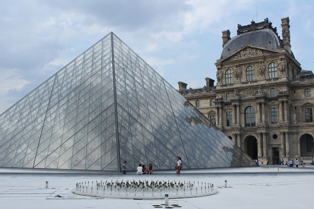 louvre-paris