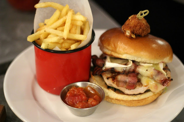 Festive-burger