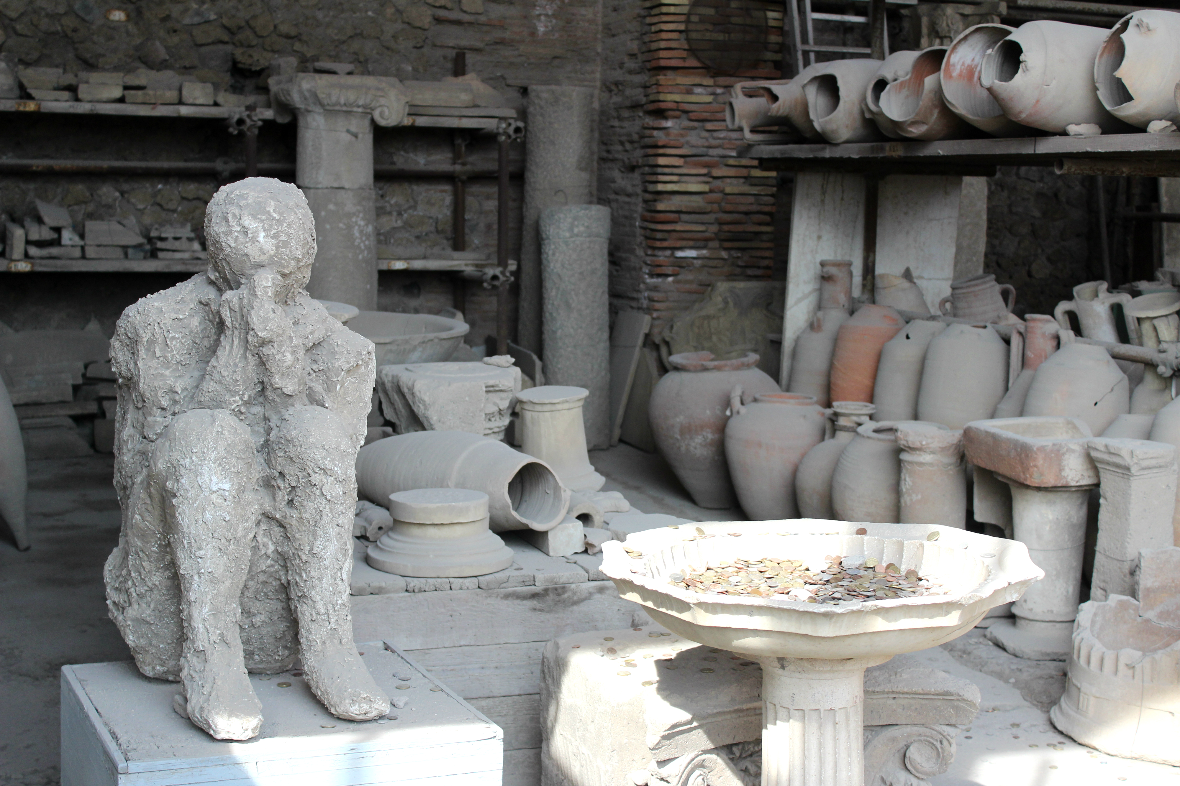 PompeiiFigure