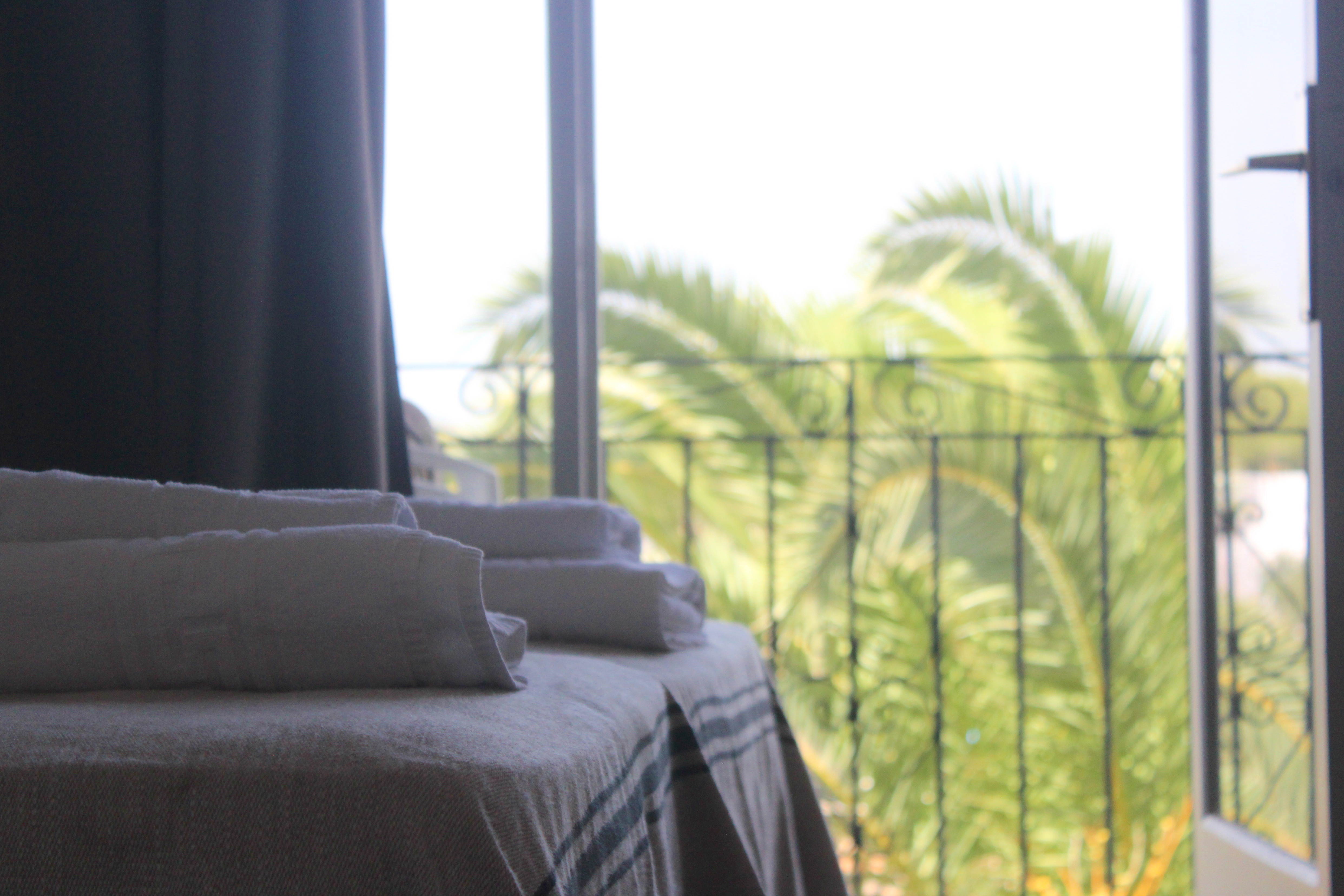 Hostal-Flamingo-Es-Canar-Ibiza