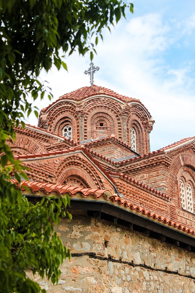 Church-of-the-Mother-God-Perivleptos-Lake-Ohrid