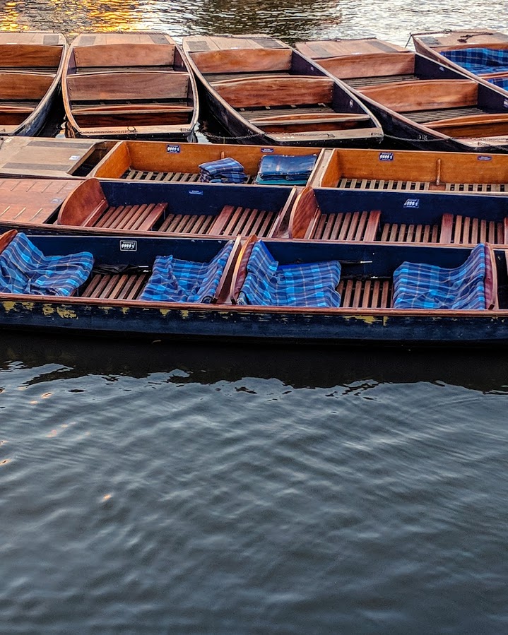 punting-boats-cambridge