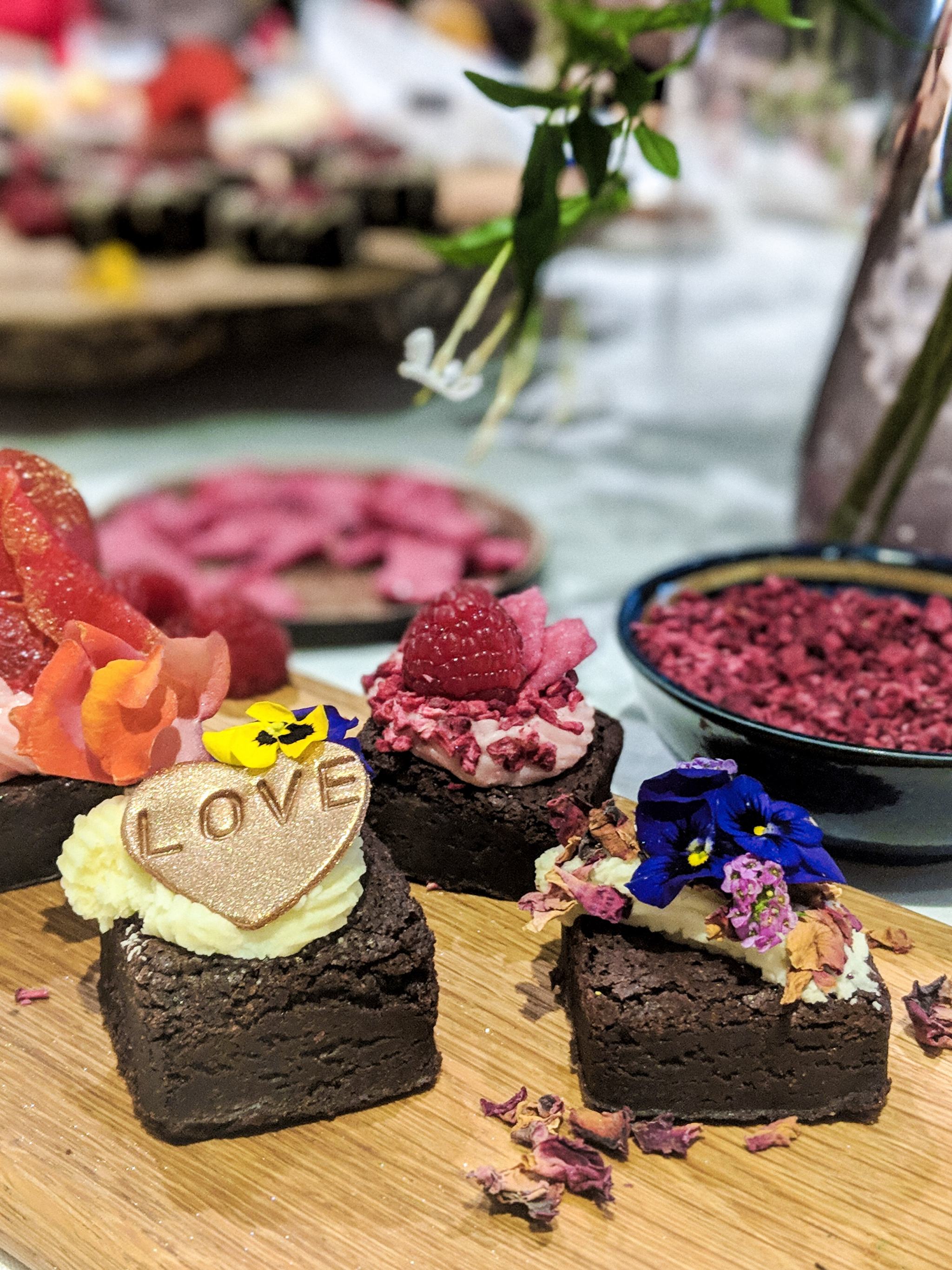 Gourmet-Brownies-Valentines-Range