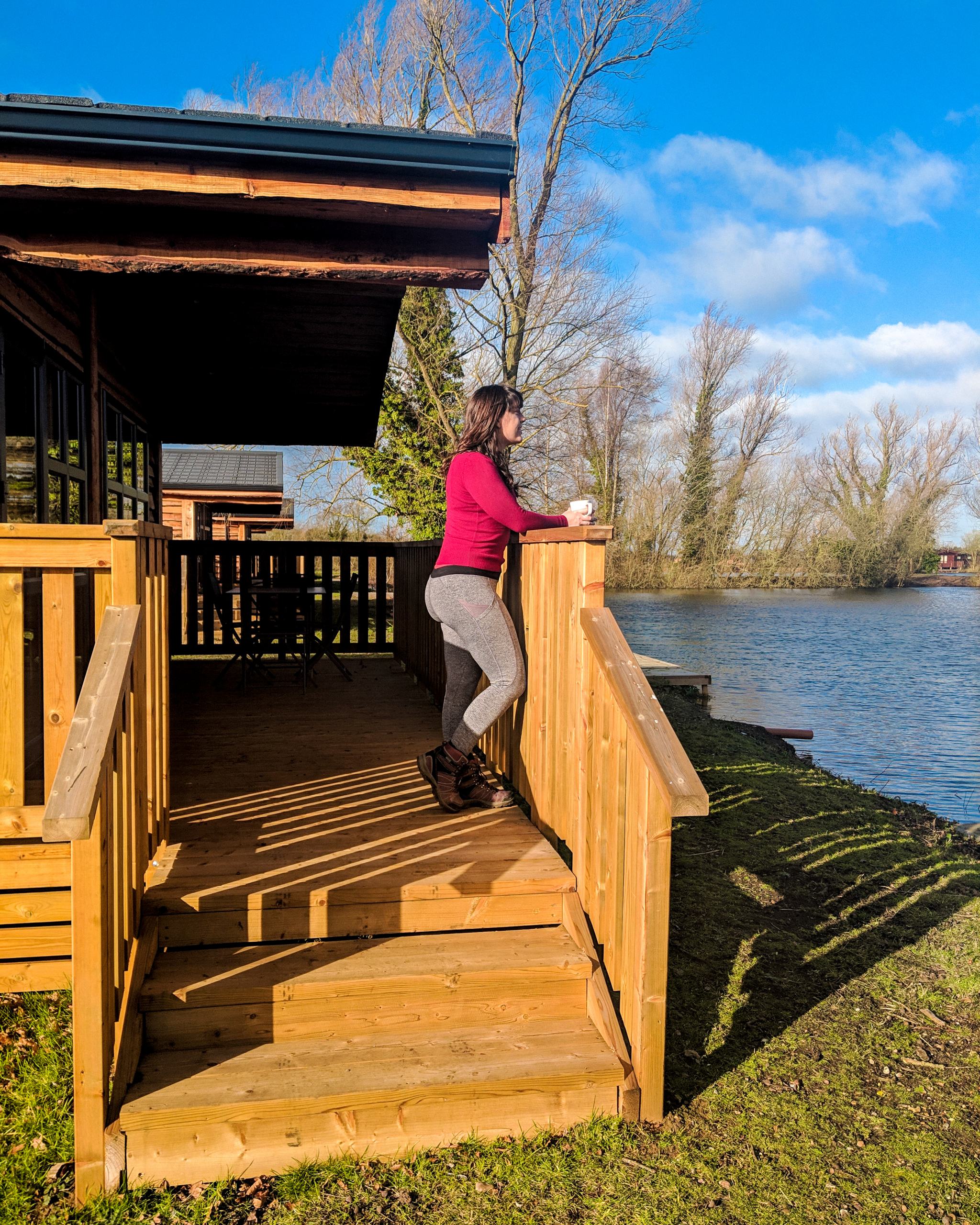 woodlakes-park-cabin