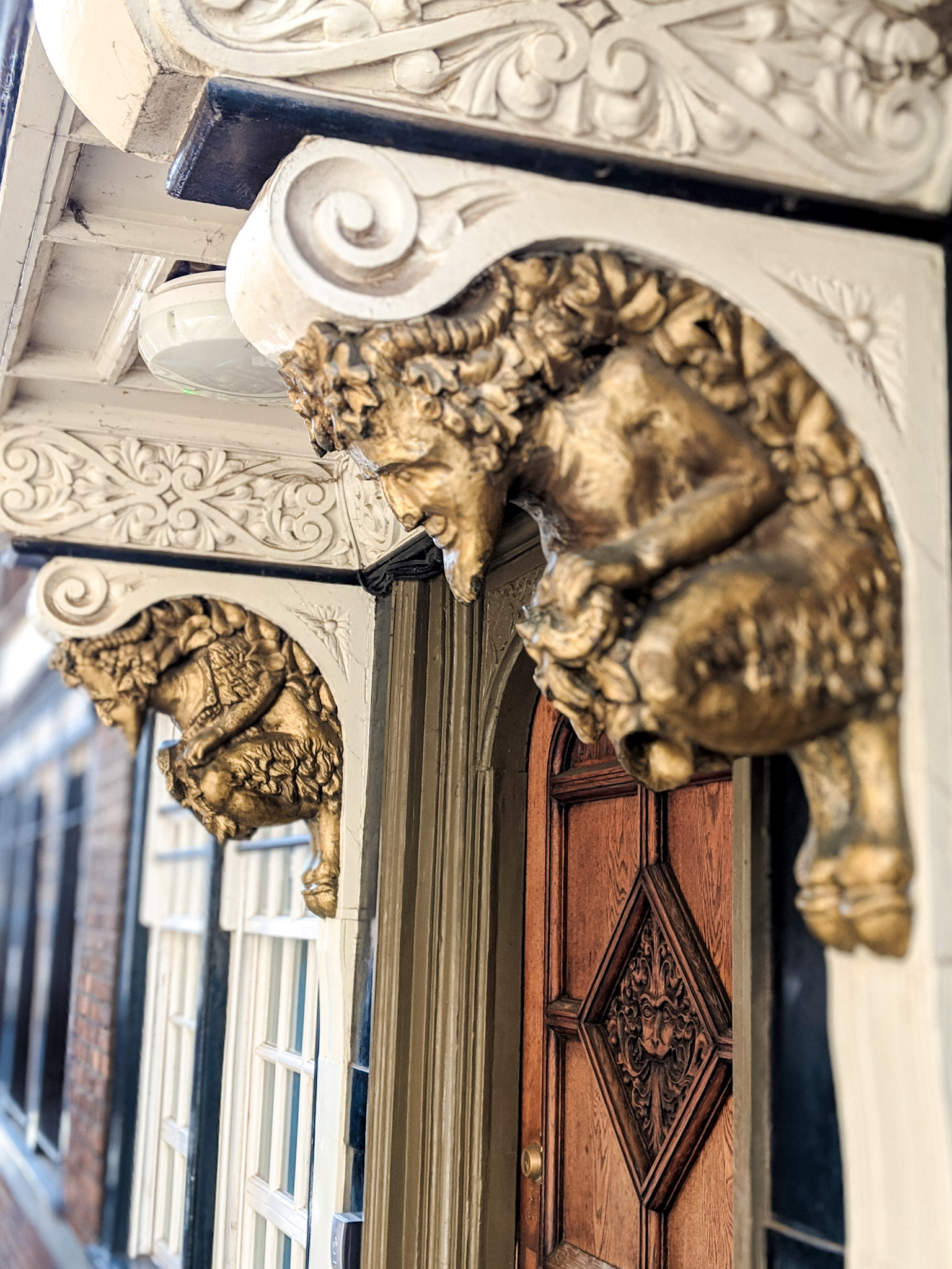 CS-Lewis-Narnia-Oxford