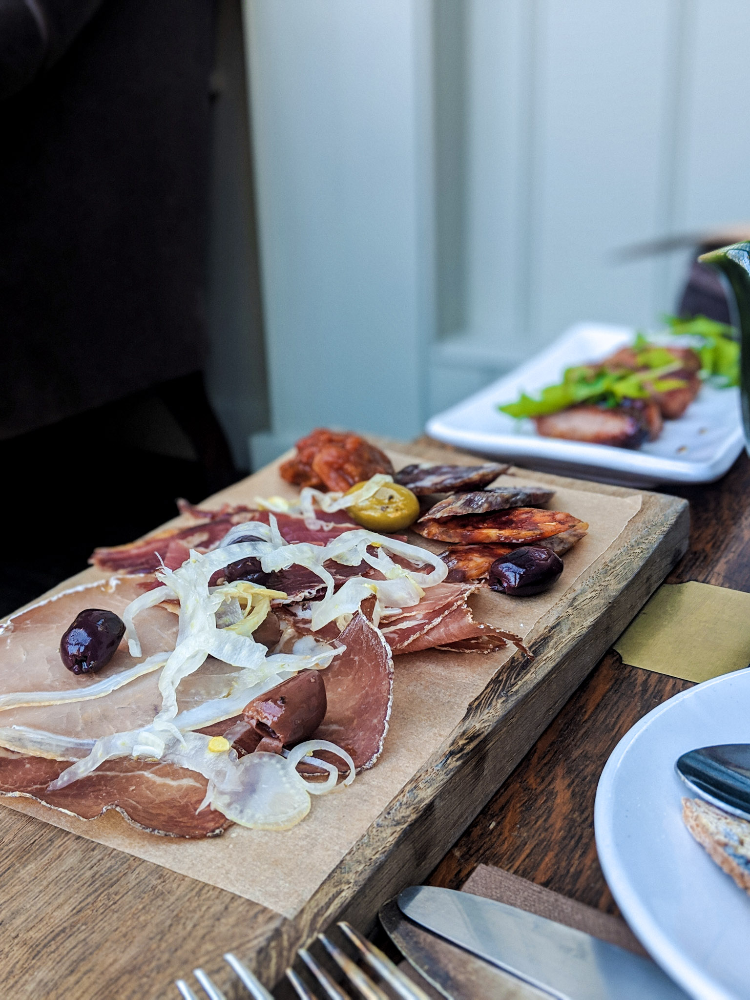 the-pig-hotel-new-forest-national-park